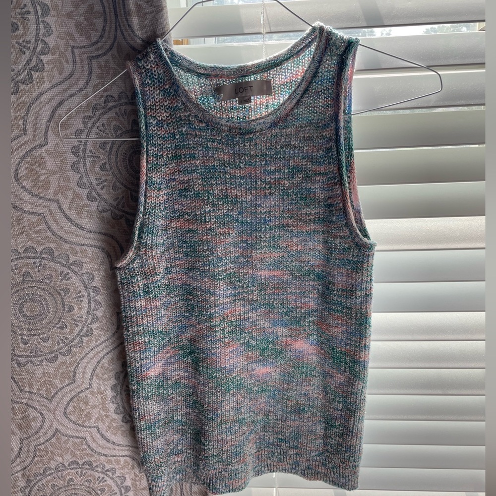 LOFT Sleeveless Sweater Top